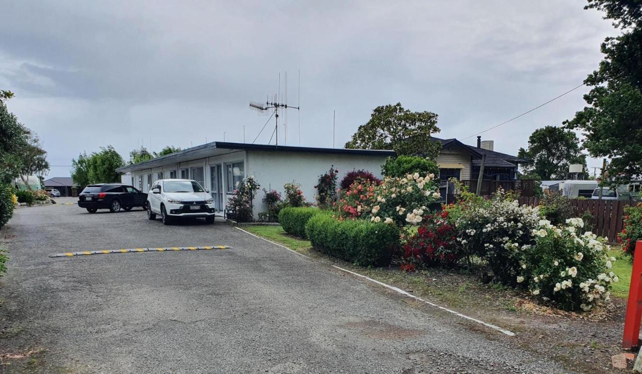 Brooklyne Motel Sanson ภายนอก รูปภาพ