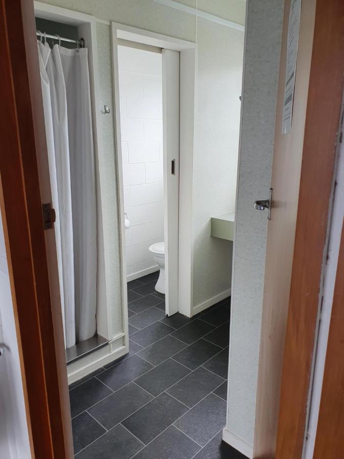 Brooklyne Motel Sanson ภายนอก รูปภาพ